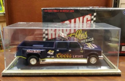 Camión doble Chevy ligero Kyle Petty Coors NASCAR #42 edición limitada de acción 1:24 Foto 1 de 4