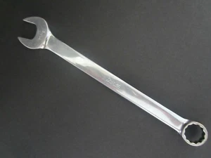 SNAP ON TOOLS  11/16"  SAE COMBINATION WRENCH -- OEX22  - Picture 1 of 9