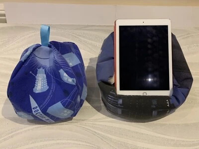 Doctor Who - iPad tablet cushion Beanbag stand holder fits tablets kindle books - Image 1 of 4