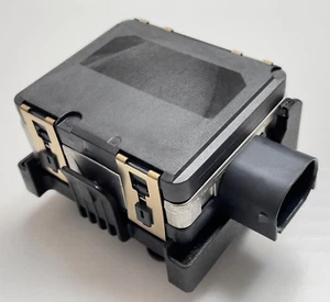New Genuine Ranger Rover / Sport L460 L461 Adaptive Cruise Control Radar ACC - Picture 1 of 4