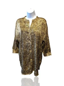 Grand&Greene Ladies S 3/4 Sleeve Button Up Animal Print Blouse. C-1 - Picture 1 of 8