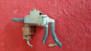 TOYOTA LEXUS OEM VACUUM SWITCH VALVE SOLENOID VSV 90910-12174 - Imagen 1 de 2