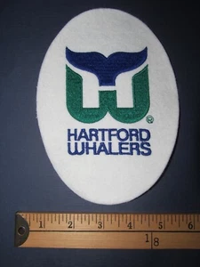 1 SELTEN 80er VARSITY STYLE NHL WHA HARTFORD WHALERS HURRICANES HOCKEY PATCH WAPPEN - Bild 1 von 1