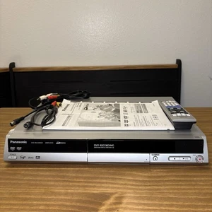 Panasonic DMR-ES10 DVD-Player & Recorder mit Fernbedienung, Kabeln & Bedienungsanleitung - Bild 1 von 13