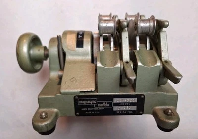 Sincronizador de película Magnasync Moviola 2 velocidades 16 mm sincronizador SZB Foto 1 de 4