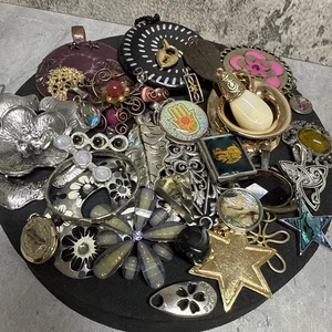JOB LOT Costume Jewellery Pendants Vintage/Modern x30 Bundle Craft Re-Purpose - Picture 1 of 8