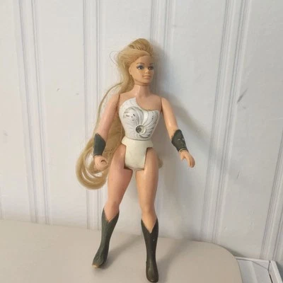 Vintage Mattel 1984  She-Ra Princess of Power Action Figure - Image 1 of 3