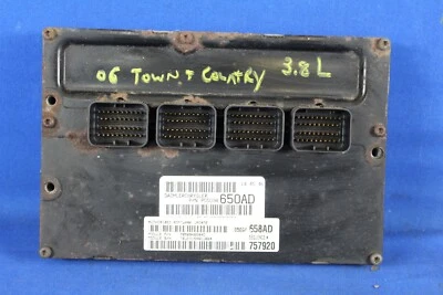 Chrysler Town And Country 2006 3,8 l ECU Foto 1 de 3