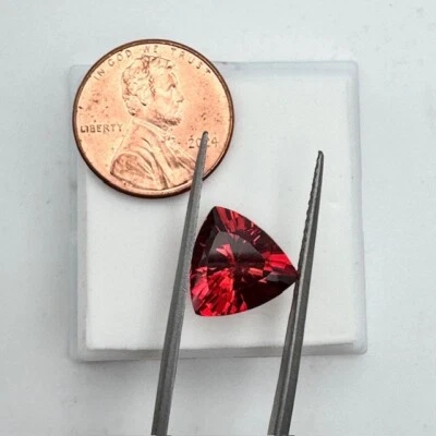 INCREÍBLE PIEDRA PRECIOSA LABRADORITA ANDESINA CORTE BILLÓN ROJO FUEGO 4,91 CT 12,15 MM Foto 1 de 2