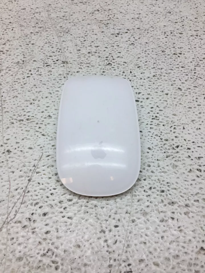 Apple Official Magic Mouse 2 (Bluetooth Rechargeable A1657) - Image 1 of 4
