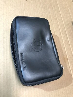 Estojo de 1º auxílio BMW M3 M4 M5 M6 E39 E38 E60 F30 E90 E46 F10 X5 428I 750I 528I VAZIO - Imagem 1 de 3