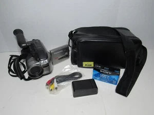 Videocámara Panasonic PV-L678D VHS-C cámara de video + estuche y cinta de casete, AV - Imagen 1 de 10