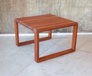Vintage Teak Couchtisch massiv Danish Coffee Table Solid Teakwood 70er 70s - Bild 1 von 7