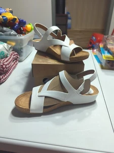 Sandalia para mujer EUROSOFT Gianetta 8 EE. UU. - blanca - Imagen 1 de 5