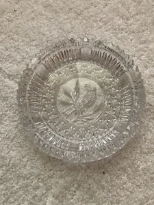 Vintage Heavy Glass Ashtray with A Cardinal Design Made. 7” Rim To Rim - Picture 1 of 4
