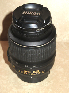 Nikon DX AF-S Nikkor 18-55mm 1:3.5-5.6G VR Digital Camera Lens