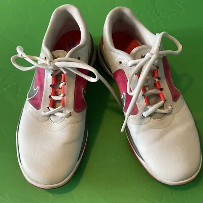 Zapatos de golf Nike Low Impact impermeables rosa para dama talla 8 Foto 1 de 4