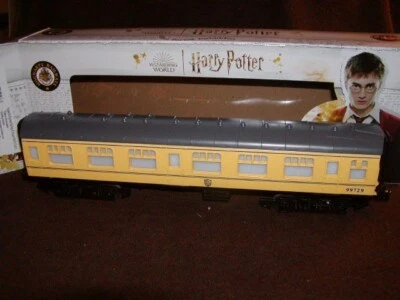 Lionel 2327240 Hogwarts Express Hufflepuff House Coach Car O27 2023 MIB New Seal - Image 1 of 4