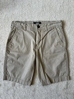 Pantalones Cortos - Aero - Informales - Caqui - 9" Entrepierna - Frente Plano - Talla 29 Foto 1 de 4