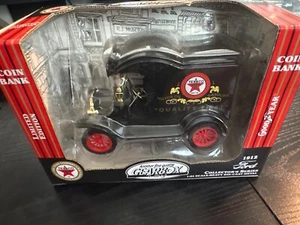 Gearbox Texaco 1912 Ford Delivery Car Coin Bank Diecast 1:24 Scale Limited Ed. - Picture 1 of 2