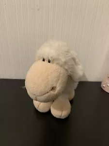 Peluche de oveja Nici Jolly Mah crema de pie - Imagen 1 de 7