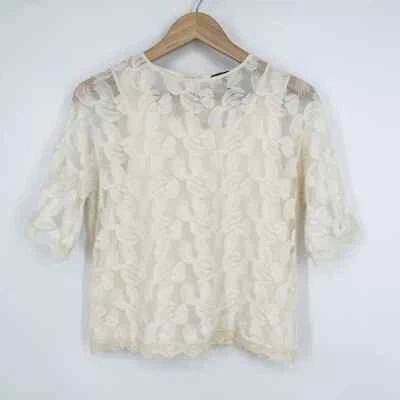 Blusa Halston Heritage de encaje bordada manga corta, talla XS, blanca Foto 1 de 4