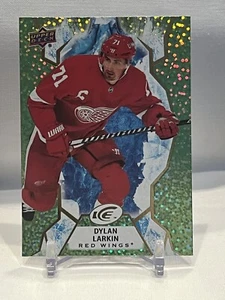 2021-22 Upper Deck Ice Green Dylan Larkin #54 - Bild 1 von 2
