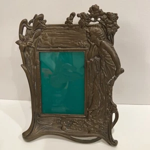 VTG Art Nouveau Brass Repousse Fairy Lady Woman Figure Floral Picture Frame 10”T - Imagen 1 de 13