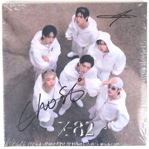 82Major - X-82 2nd Mini Album Seong-il & Seong-bin Signed CD K-Pop 2024 - Bild 1 von 2