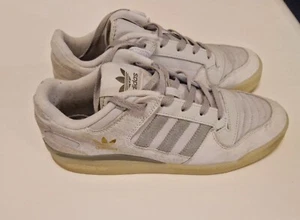 Adidas Schuhe Forum 84 Low in der Farbe Beige Gr : 44 in einem Guten Zustand - Bild 1 von 4