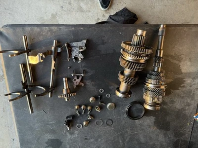 K Series 5 Speed Main Shaft - Image 1 of 4