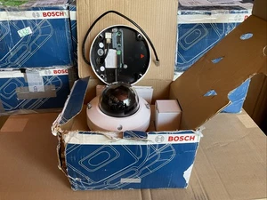 Bosch NDE-8504-R FLEXIDOME IP Starlight 8000i.                              J-65 - Imagen 1 de 5