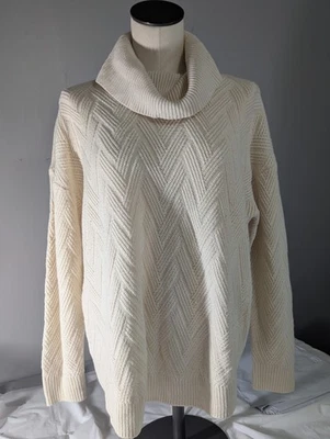 Suéter para mujer Lane Bryant cuello capucha crema talla 14/16 100 % acrílico Foto 1 de 4