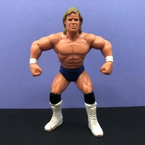 Vintage Galoob WCW Wrestlers Wrestling Lex Luger Toy Action Figure 1990s - Picture 1 of 5