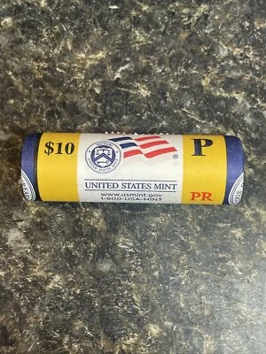 2009-P Puerto Rico Territorial Quarter "Beautiful" Yellow Coin Roll!l - Image 1 of 4
