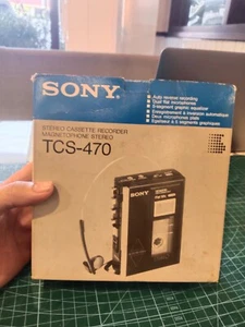 Walkman vintage Sony TCS-470 lettore cassette NUOVO registratore stereo portatile - Foto 1 di 12