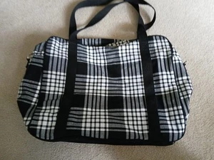 Thirty-One Weekend Black-White  Plaid Overnight Bag Xtra Strap Outside Pockets  - Picture 1 of 24