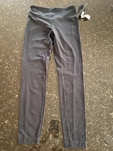 NWT Bally Total Fitness Womens High Rise Tummy Control Legging Size M - Picture 1 of 6