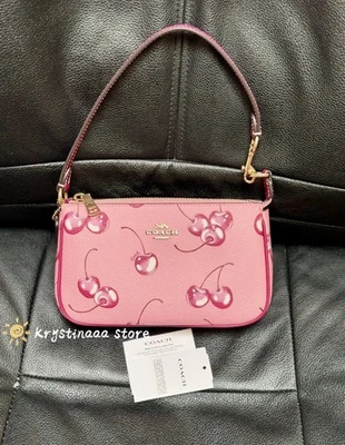 Bolso de hombro Coach Teri nuevo con etiquetas en lona exclusiva con estampado de cereza CY694 Denim Foto 1 de 4