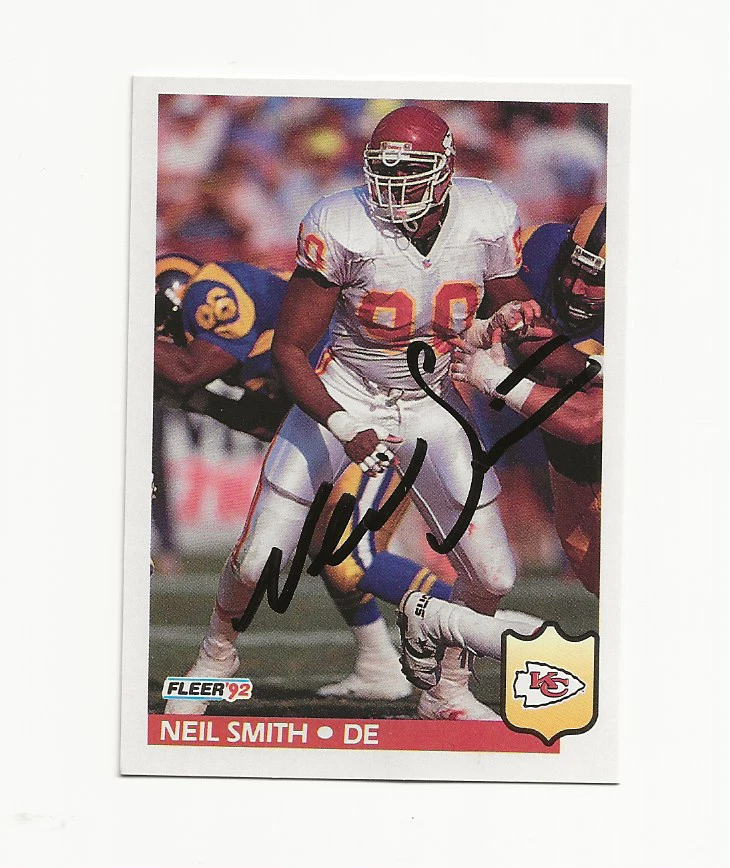 TARJETA AUTOGRAFIADA DE NEIL SMITH CHIEFS. Foto 1 de 1