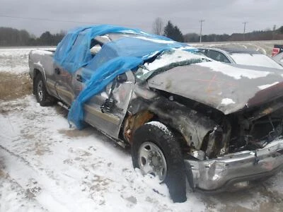 Conjunto de faros izquierdos usados se adapta a: Chevrolet Silverado 1500 2002 camioneta izquierda Gra Foto 1 de 4