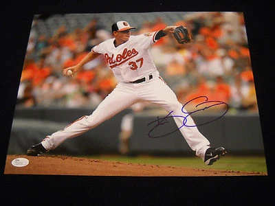 Foto autografiada por Kevin Gausman de los Orioles de Baltimore 11x14 LSU PRUEBA EXACTA/JSA Foto 1 de 3