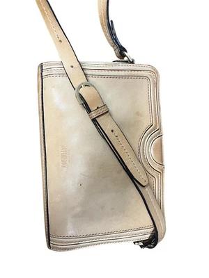 棕褐色带剥落内饰 Kate Spade Saturday 斜挎包带拉链和口袋 — 第 1/4 张图片