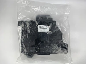 Genuine Hyundai Battery Tray Plastic Base Holder Carrier New 2010 to 2015 Tucson - Picture 1 of 4