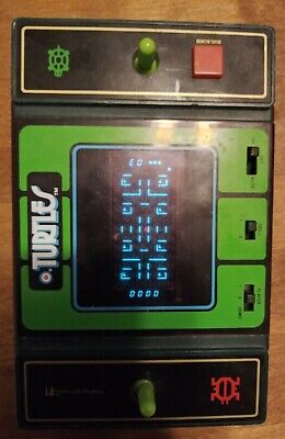 1982 Vintage Entex Turtles Handheld Game Arcade - Tested WORKS! Great Condition