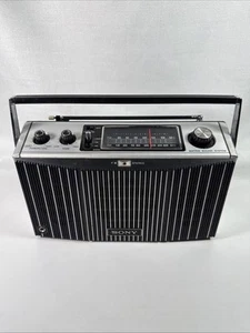 Vintage Sony AM / FM Stereo Portable Radio MR-9400W Tested and Works - Picture 1 of 23