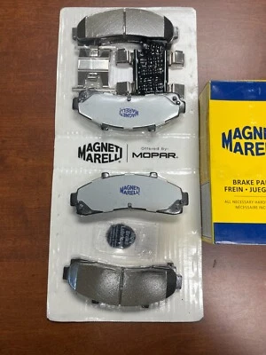 Juego de pastillas de freno de disco delanteras para Ford Ranger 1995-2002, Ford Explorer 1995-2001 Foto 1 de 4