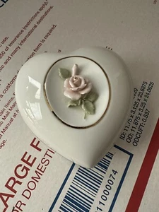 Caja baratija rosa en forma de corazón Nautilus Otagirl vintage Japón - Imagen 1 de 5