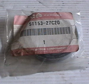 ORIGINAL SUZUKI GABELDICHTUNG 51153-27C20 GSF600 BANDIT RM125 ST400 VZ800 - Bild 1 von 2