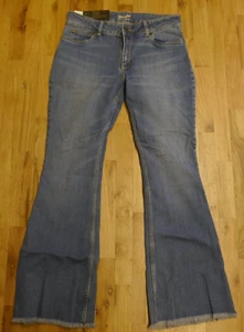 Wrangler Women's Retro Mid Rise Mae Flare Jeans NWT 13x34 - Picture 1 of 5
